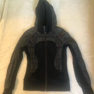 Lululemon zip up jacket hoodie